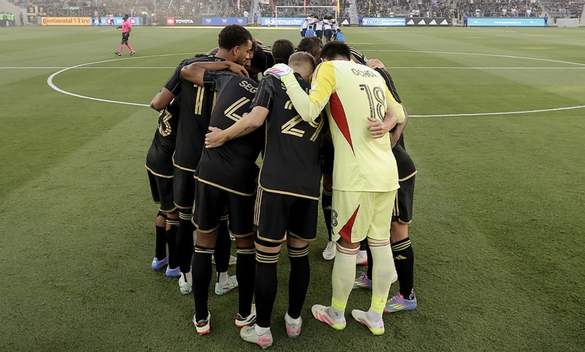 Los Angeles Football Club (LAFC) menerima kenyataan pahit setelah kalah 0-1 dari Vancouver Whitecaps FC.