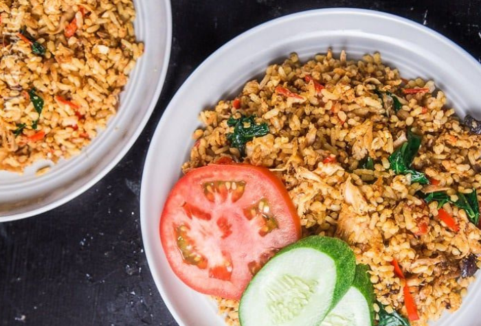 Rekomendasi makanan ramah kantong ala anak kost UIN SATU Tulungagung.