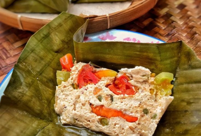 Di tengah gempuran makanan cepat saji dan tren kuliner modern ini ada beberapa masakan rumahan di Tulungagung yang mulai ditinggalkan.