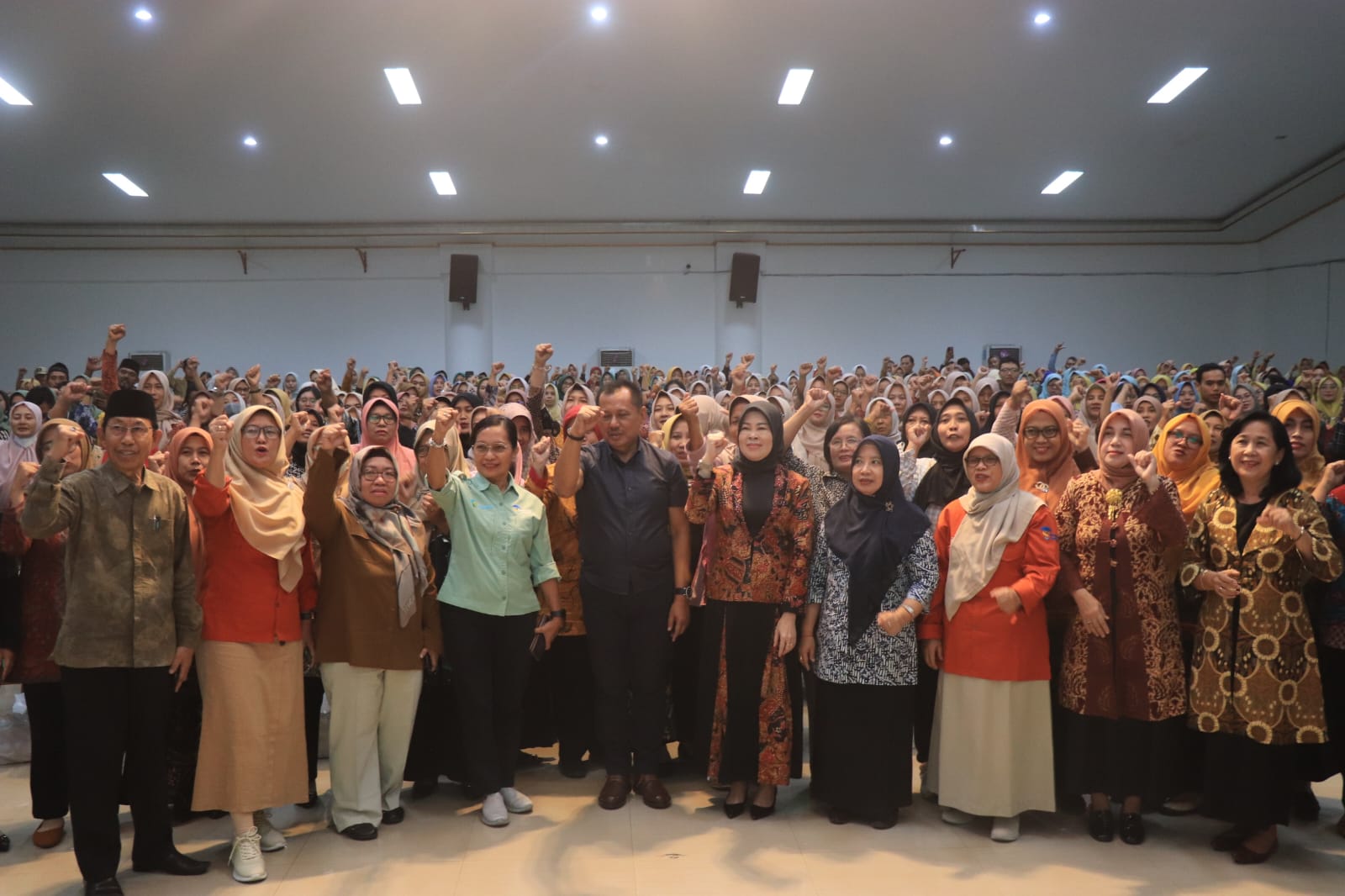 Sosialisasi dalam rangka penguatan imunisasi bayi dan baduta, bertempat di salah satu gedung Universitas Islam Negeri Sayyid Ali Rahmatullah Tulungagung, Sabtu (5/7/2025).
