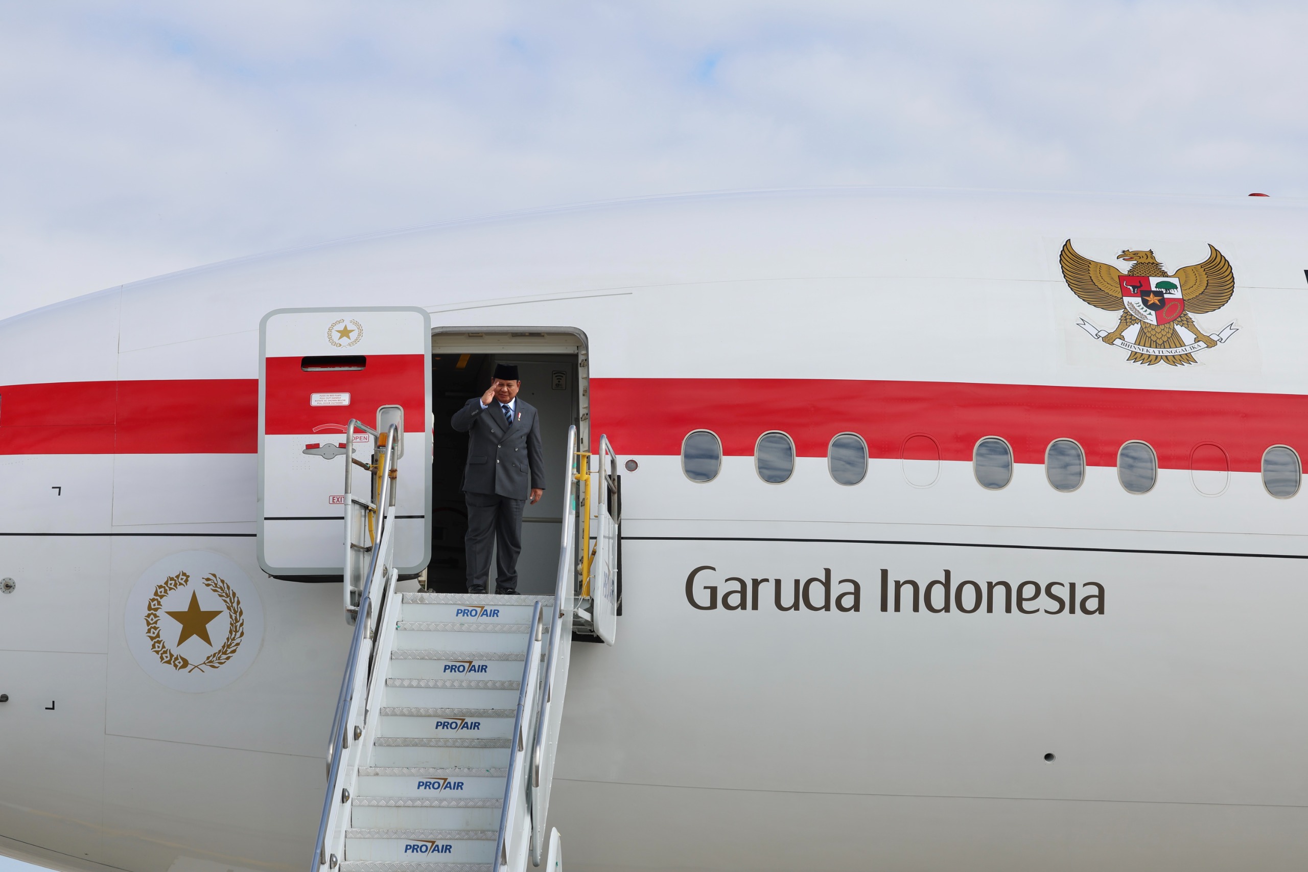 Presiden Prabowo Subianto melanjutkan lawatan kenegaraannya ke ibu kota Brasil, Brasilia, pada Senin (7/7/2025).