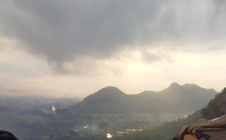 Camping Seru di Tulungagung: 5 Spot Terbaik untuk Menikmati Alam dan Sunrise.