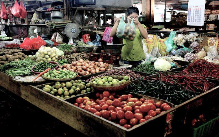 Pasar tradisional di Tulungagung yang memiliki peran penting untuk menggerakkan roda perekonomian