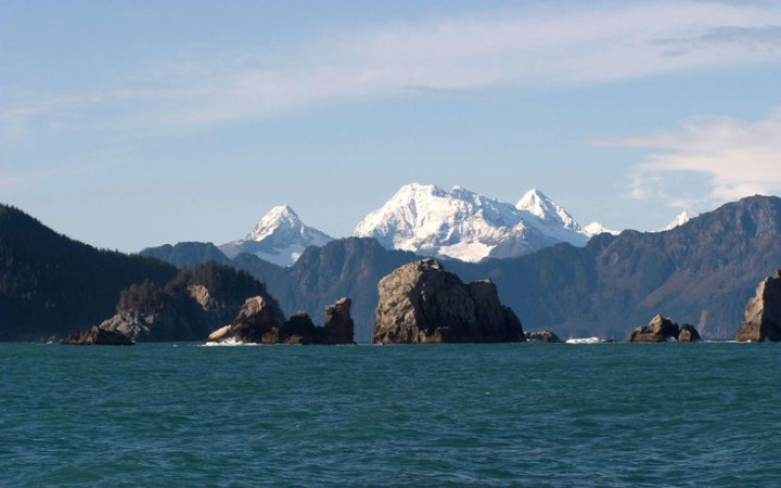 Gempa  di lepas pantai Semenanjung Alaska, tepatnya sekitar 50&ndash;54 mil selatan Sand Point, pada Rabu (16/7/2025) sekitar pukul 12:37 PM waktu Alaska.
