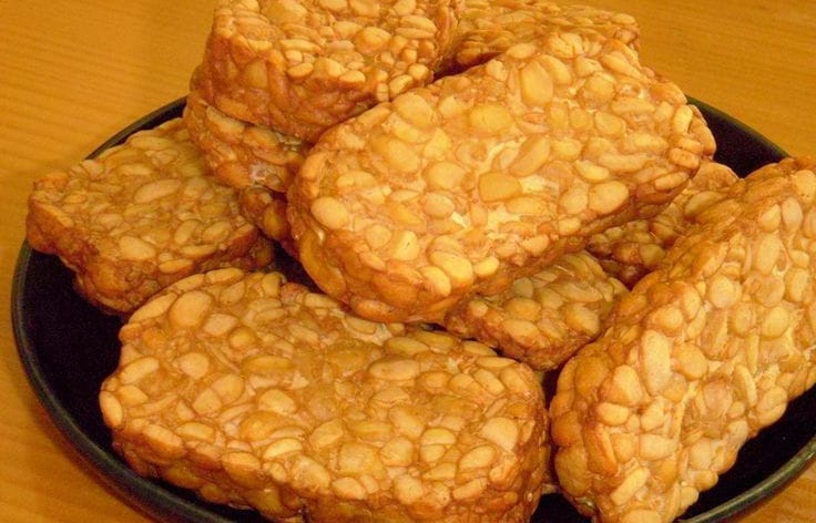 tempe goreng menjadi makanan kepepet anak kos di Tulungagung