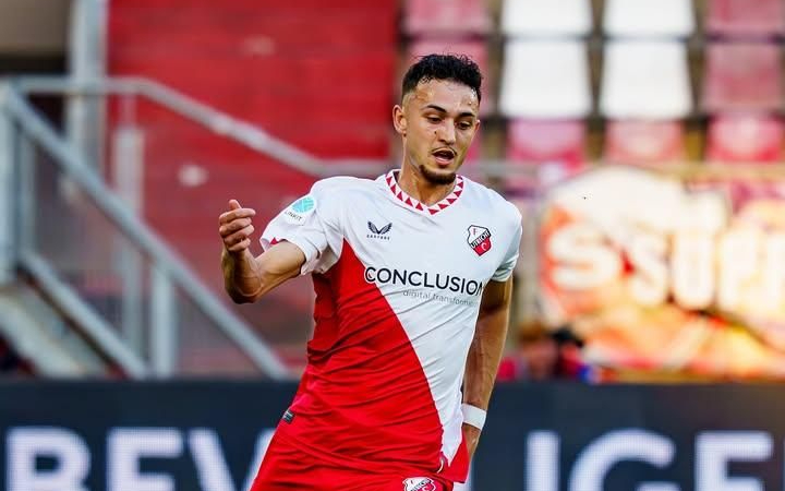 Ivar Jenner, resmi promosi ke Tim utama FC Utrecht dan bermain di liga tertinggi Belanda,Eredivisie untuk musim kompetisi 2025/26