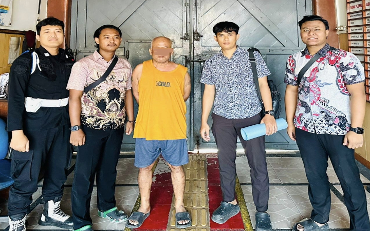Kasus pencurian uang tunai dan kartu ATM di Tulungagung akhirnya terungkap. Pelaku adalah seorang residivis berinisial DAS, 60, warga Desa Talang, Kecamatan Sendang, Kabupaten Tulungagung.