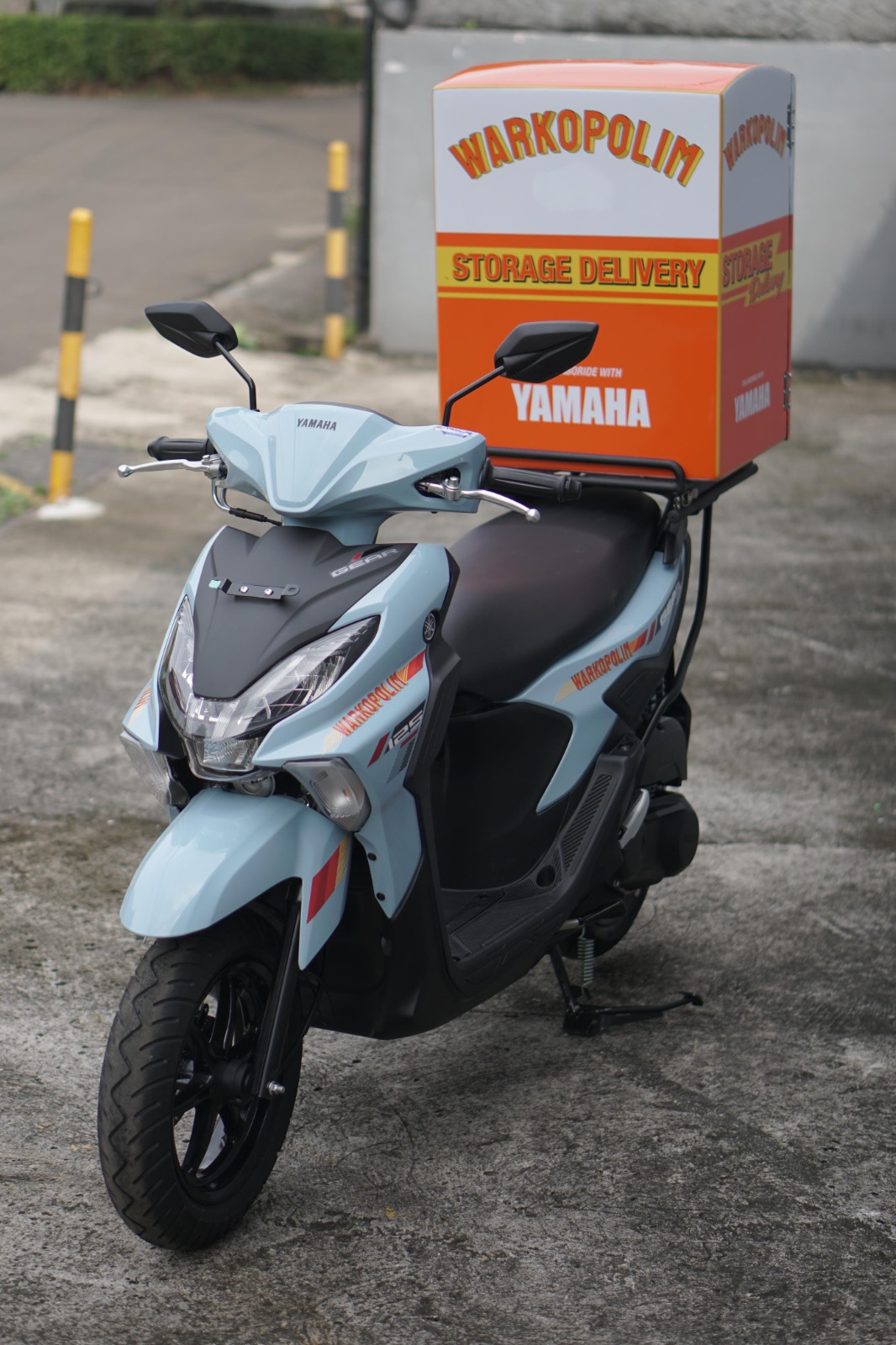 Terbukti tangguh dan multi-fungsi, YAMAHA GEAR ULTIMA jadi pilihan motor operasional di Warkopolim.