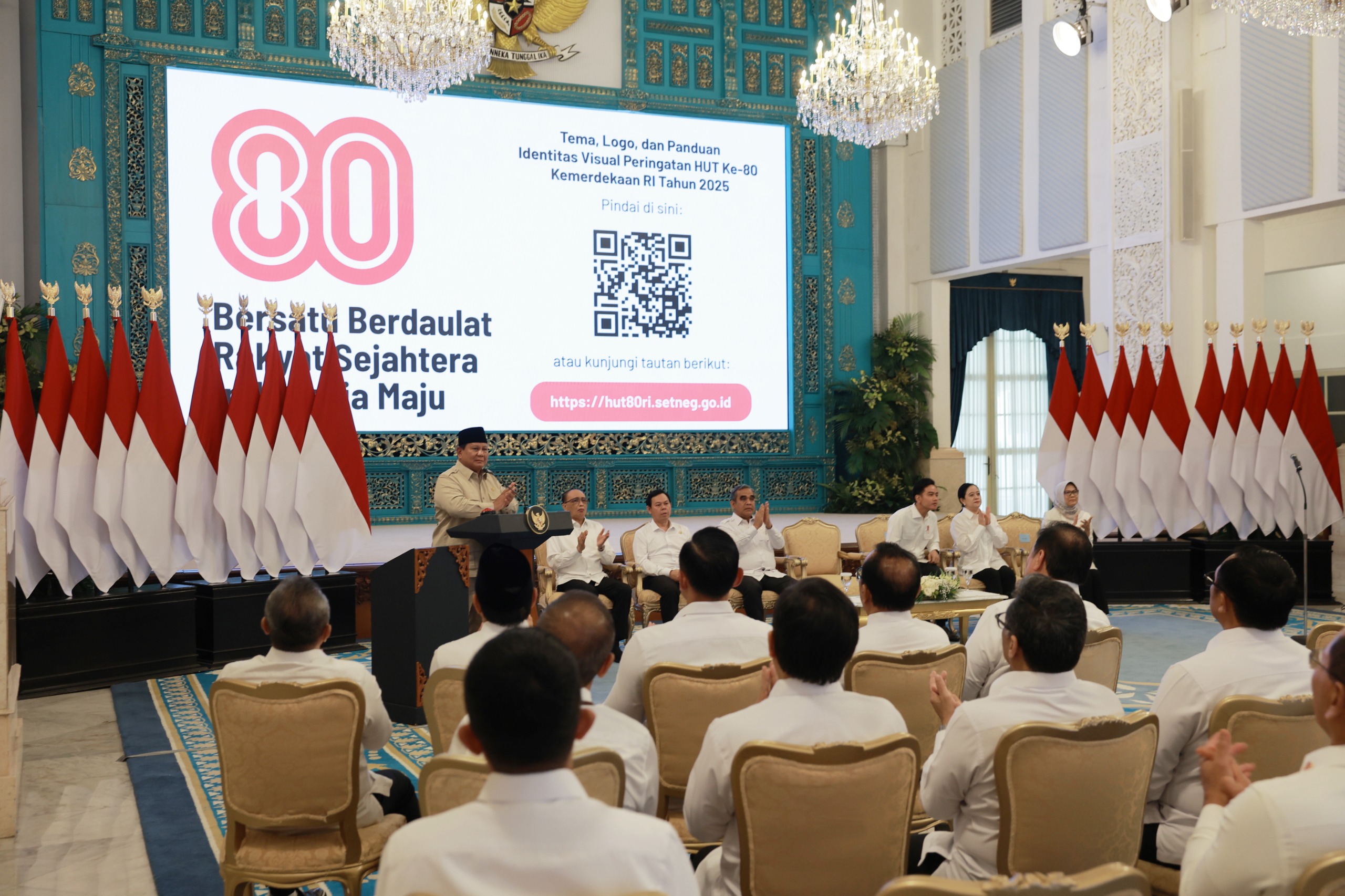 Presiden Prabowo Subianto, secara resmi meluncurkan tema dan logo Hari Ulang Tahun ke-80 Kemerdekaan Republik Indonesia dalam acara yang digelar di Istana Negara, Rabu (23/7/2025).