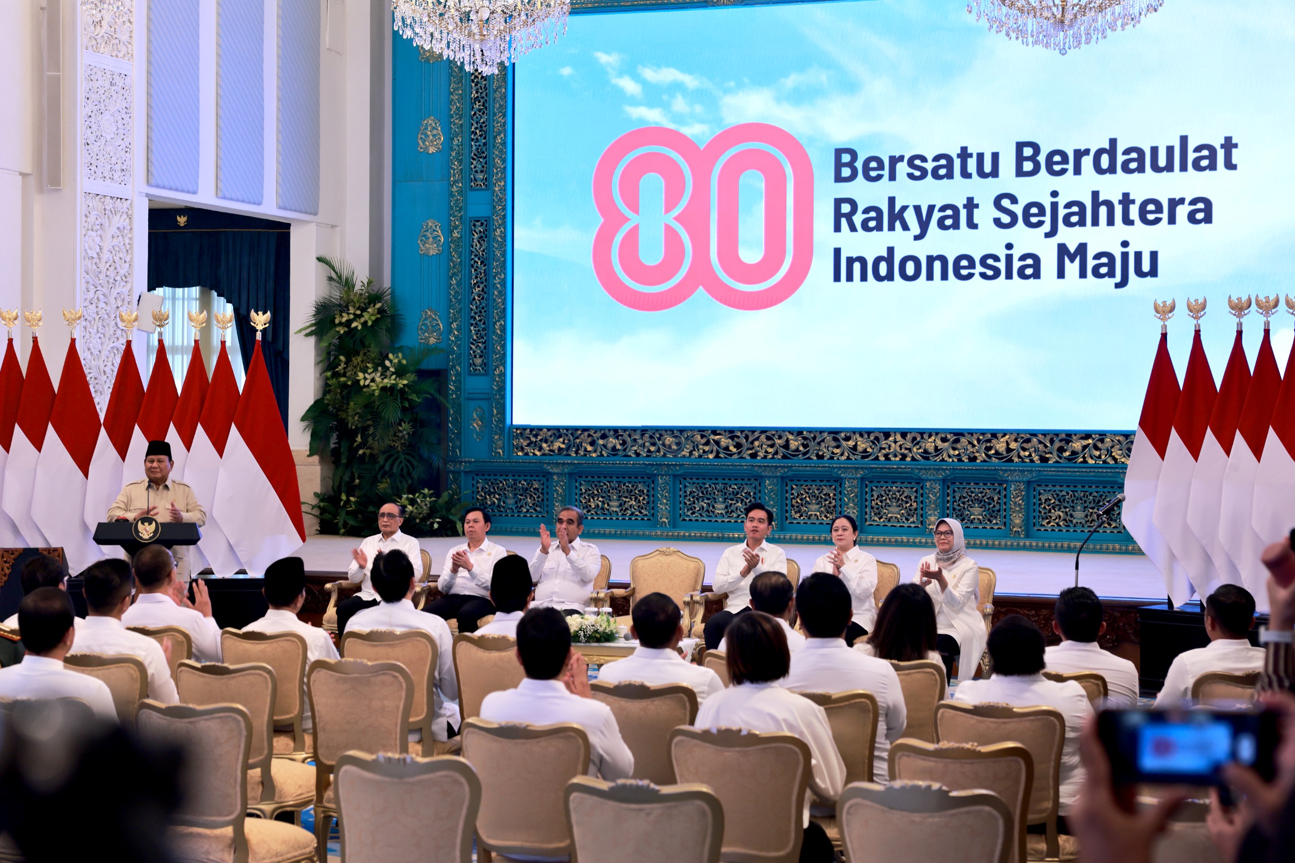 Presiden Prabowo Subianto secara resmi meluncurkan logo dan tema Hari Ulang Tahun ke-80 Kemerdekaan Republik Indonesia di Istana Negara, Rabu (23/7/2025).