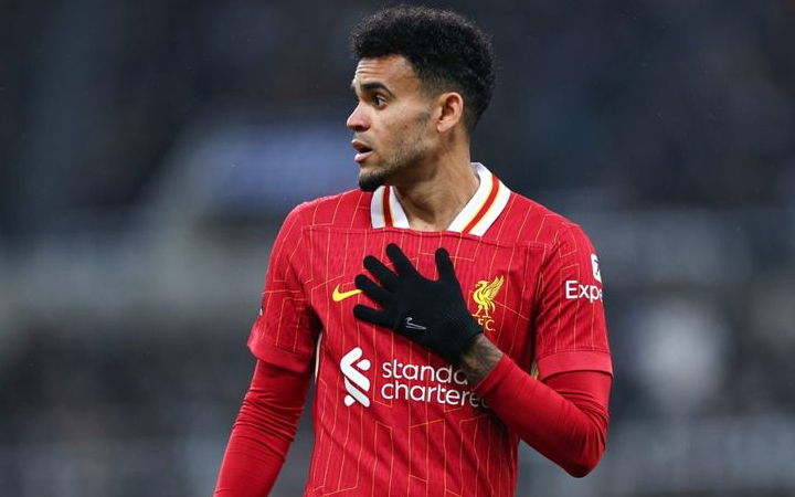 Luiz Diaz resmi hengkang dari Liverpool menuju ke Bayern Munchen.