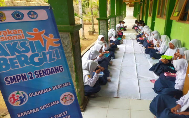 SMP Negeri 2 Sendang (ESENDUA) Tulungagung luncurkan program unggulan bertajuk Gemass (Gerakan Makan Sayur Sehat).