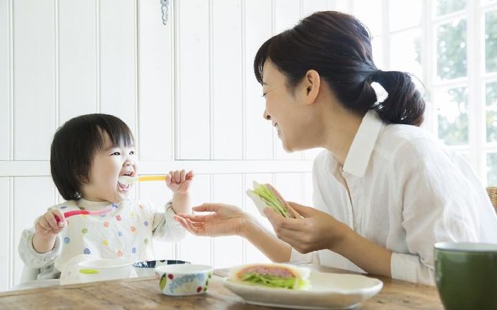Nafsu makan anak yang menurun sering kali bikin bunda di Tulungagung khawatir. Simak tips berikut ini.