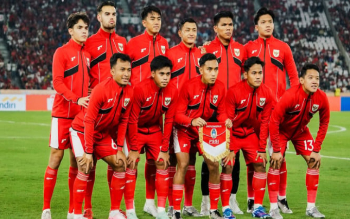 Garuda Muda harus mengakui keunggulan Vietnam di final Piala AFF U-23 2025. Bertarung habis-habisan, Indonesia takluk 0-1 dan finis sebagai runner-up. Semangat juang mereka tetap membanggakan