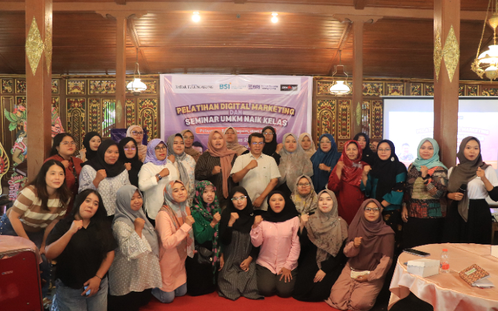 Pelatihan digital marketing yang digelar oleh media Jawa Pos Radar Tulungagung untuk pelaku usaha di Tulungagung mendapat respons positif dari para peserta, Sabtu (2/8/2025).