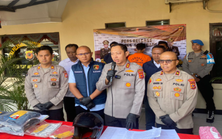 Kepolisian Sektor (Polsek) Jatinangor, Polres Sumedang, berhasil mengungkap kasus dugaan tindak pidana penipuan dan/atau penggelapan.
