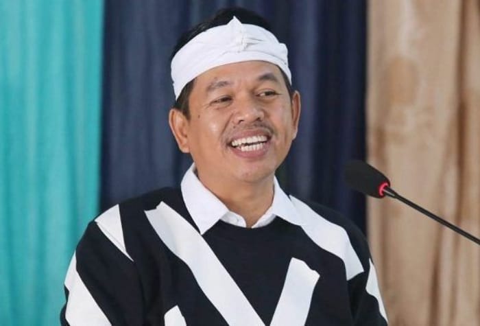 Kang Dedi Mulyadi berikan kritikan tajam terkait studi tour untuk siswa.