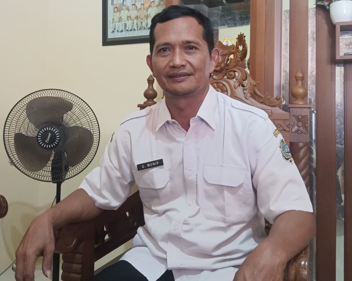 Kepala Desa Sambirobyong, Kecamatan Sumbergempol Gus Munip.