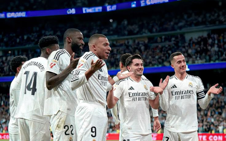 WSG Tirol vs Real Madrid. Los Blancos Tutup Pramusim dengan Pesta Gol