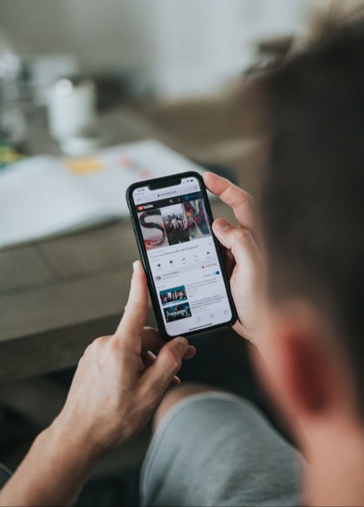 Di era digital seperti sekarang, video pendek lebih disukai daripada artikel panjang.