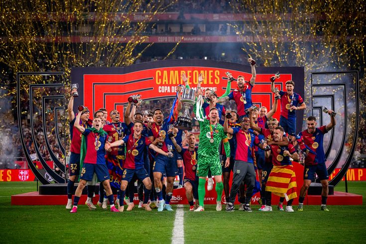 Barcelona hati-hati di transfer pemain Barcelona musim panas 2025: rekrut selektif, lepas pemain demi hemat gaji, jaga stabilitas skuad juara dengan kendala finansial La Liga (pinterest / Canny_nini4)