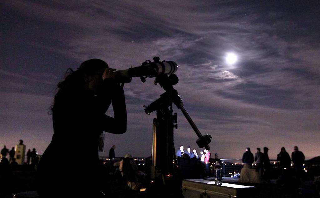 melihat gerhana bulan 7 September 2025