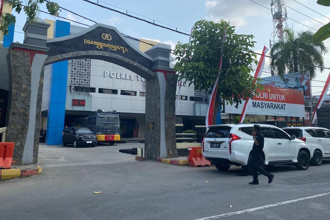 Suasana Jalan Ahmad Yani Timur saat ini sudah dibuka penuh usai ditutup sementara pada Kamis kemarin (4/9/2025). (DR PERDANA/RADAR TULUNGAGUNG)