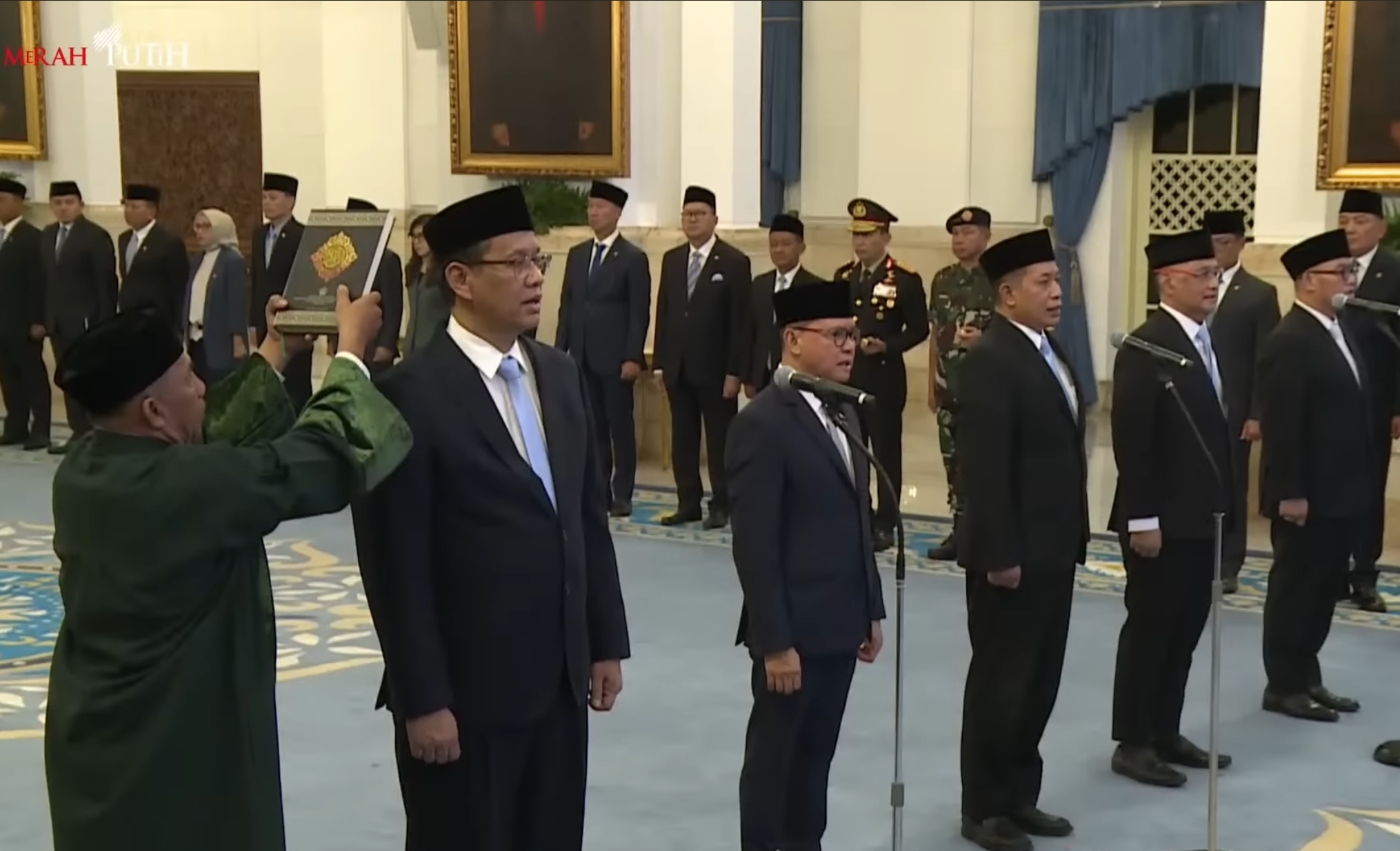 4 menteri dan 1 wakil menteri dilantik Presiden Prabowo Subianto pada Senin sore (8/9/2025)