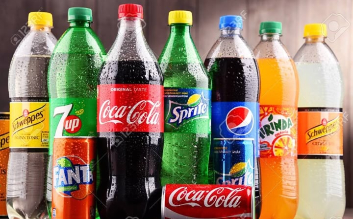 Minuman bersoda memang sering jadi pilihan banyak orang karena rasanya yang manis, segar, dan praktis.