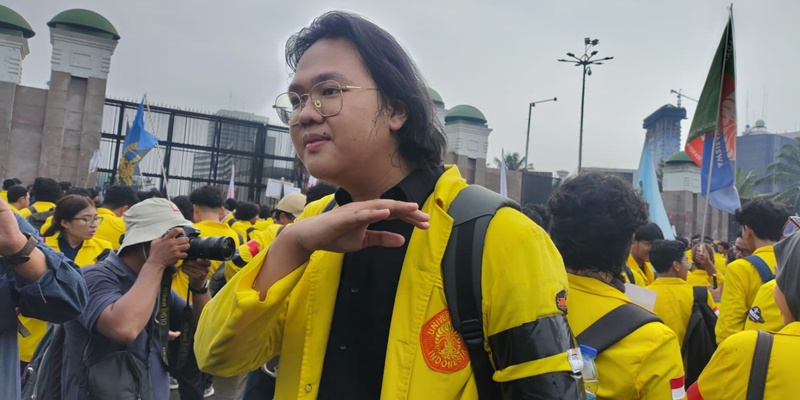 BEM UI gelar aksi damai di DPR, desak Menkeu Purbaya Yudhi Sadewa mundur usai lontarkan pernyataan kontroversial(rmol.id)