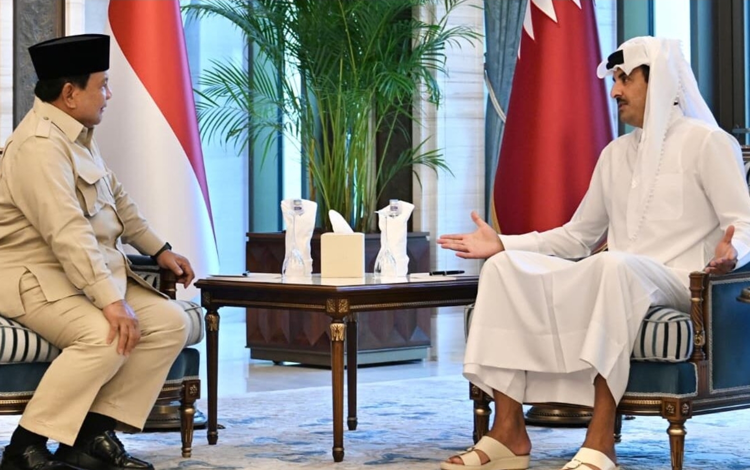 Presiden Republik Indonesia, Prabowo Subianto melakukan pertemuan resmi dengan Emir Qatar Sheikh Tamim bin Hamad Al-Thani pada Jumat, 12 September 2025. (BPMI Setpres/Cahyo)