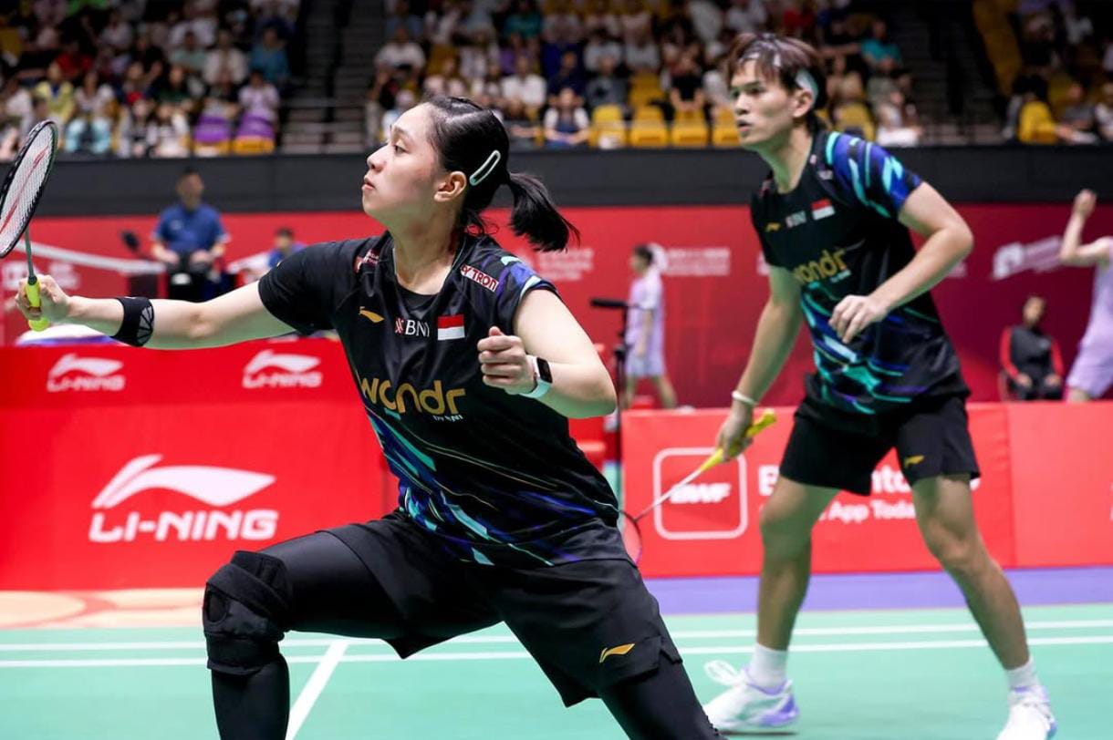 adnan dan indah menjadi satu satunya wakil indonesia yang melaju ke semifinal hong kong open 2025 (instagram/badminton.ina)