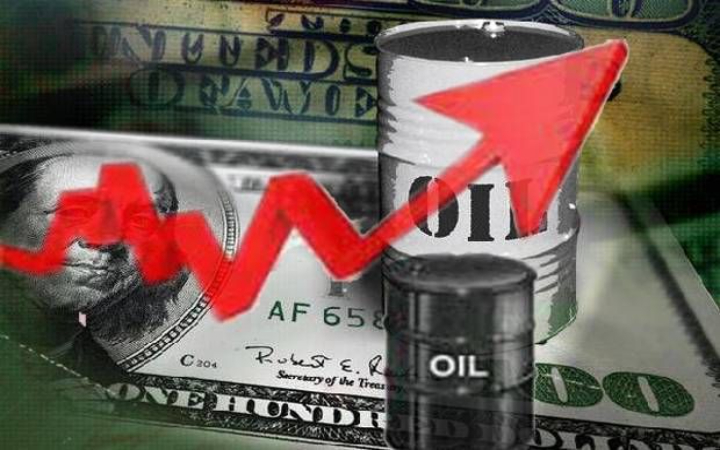 Pada September 2025, International Energy Agency (IEA) dan beberapa analis energi global melaporkan bahwa pasokan minyak dunia mengalami lonjakan signifikan.