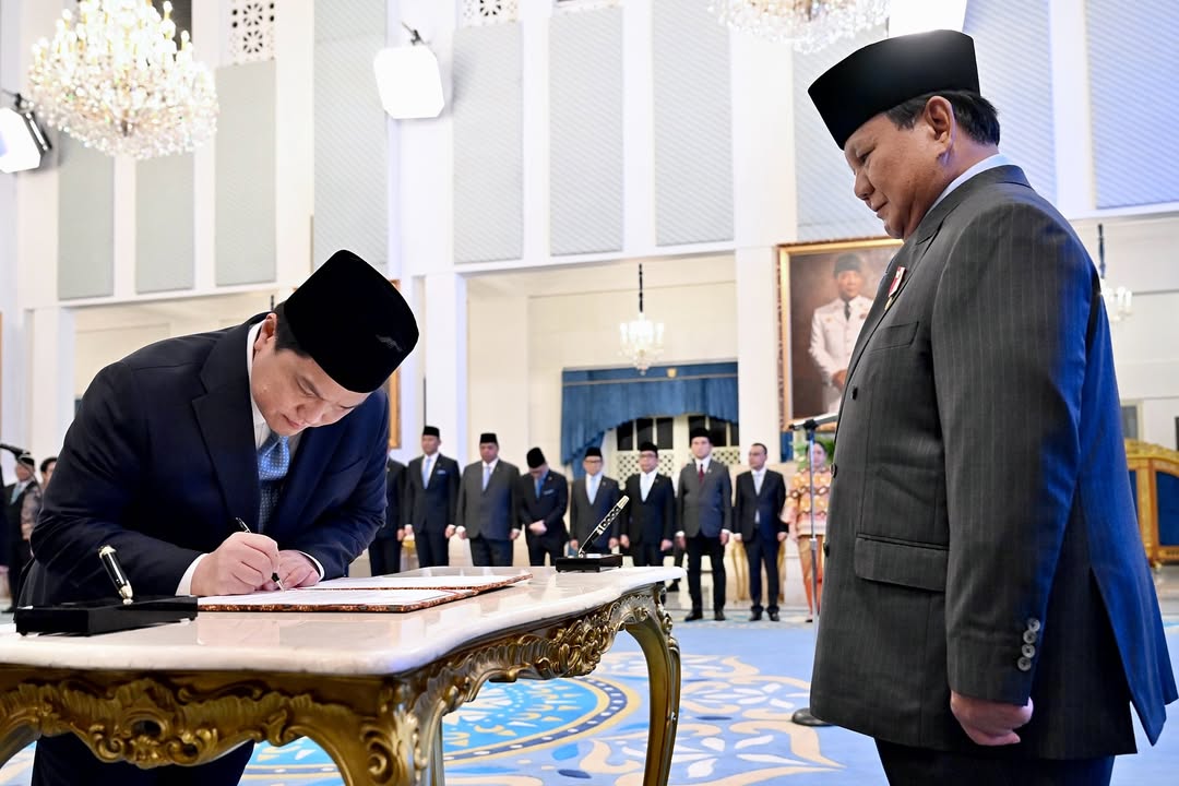 Erick Thohir saat dilantik sebagai Menpora pada Rabu siang. (Instagram Erick Thohir)