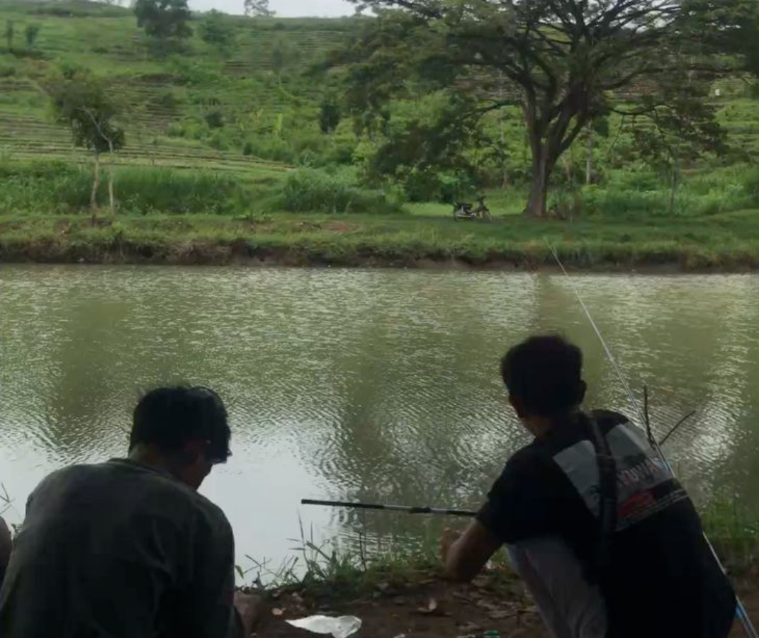 Lebih dari Sekadar Hobi Fenomena memancing di Tulungagung menunjukkan bahwa aktivitas sederhana bisa menyatukan banyak orang.