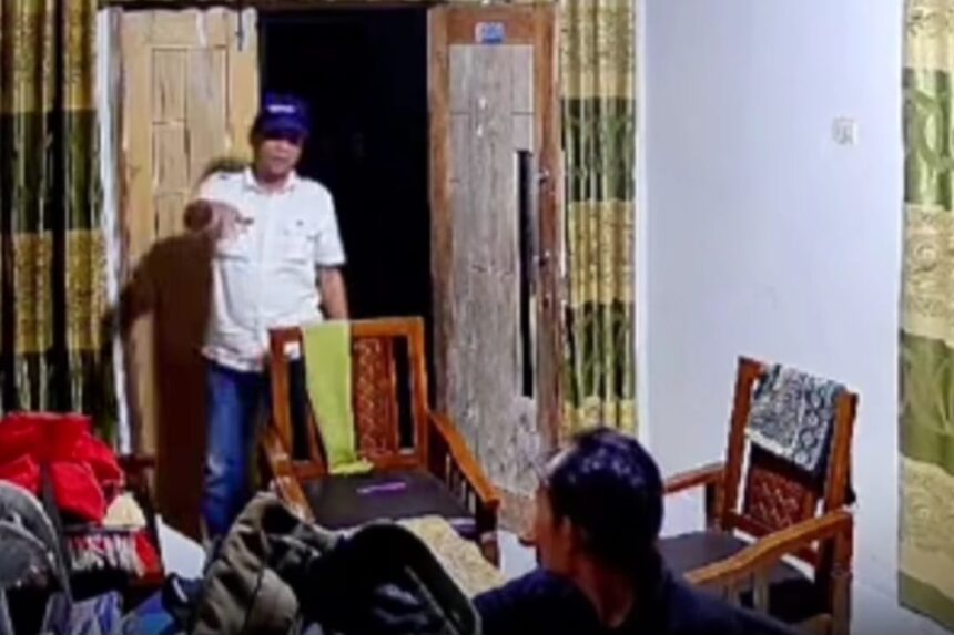 rekaman CCTV rumah wartawan pesawaran
