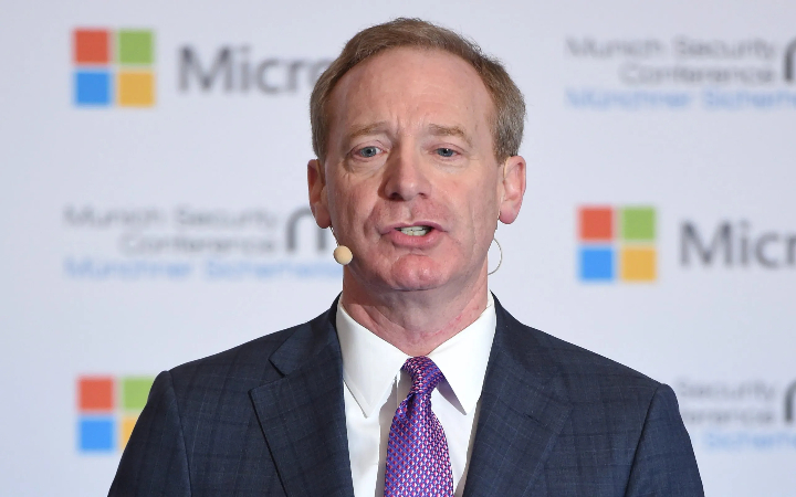 Microsoft mengumumkan rencana membangun Fairwater AI Data Center, pusat data ke-cerdasan buatan (AI) ter-besar dan terkuat di dunia.