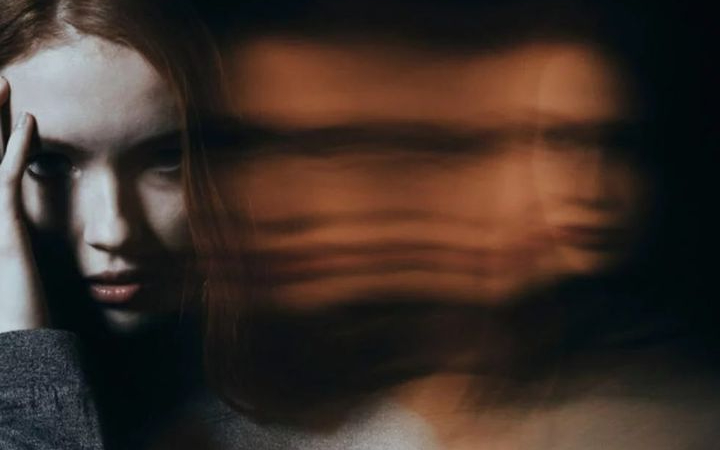 Pernah merasa seolah sudah pernah mengalami sebuah momen? Itulah d&eacute;j&agrave; vu, fenomena psikologis yang masih penuh misteri hingga kini.