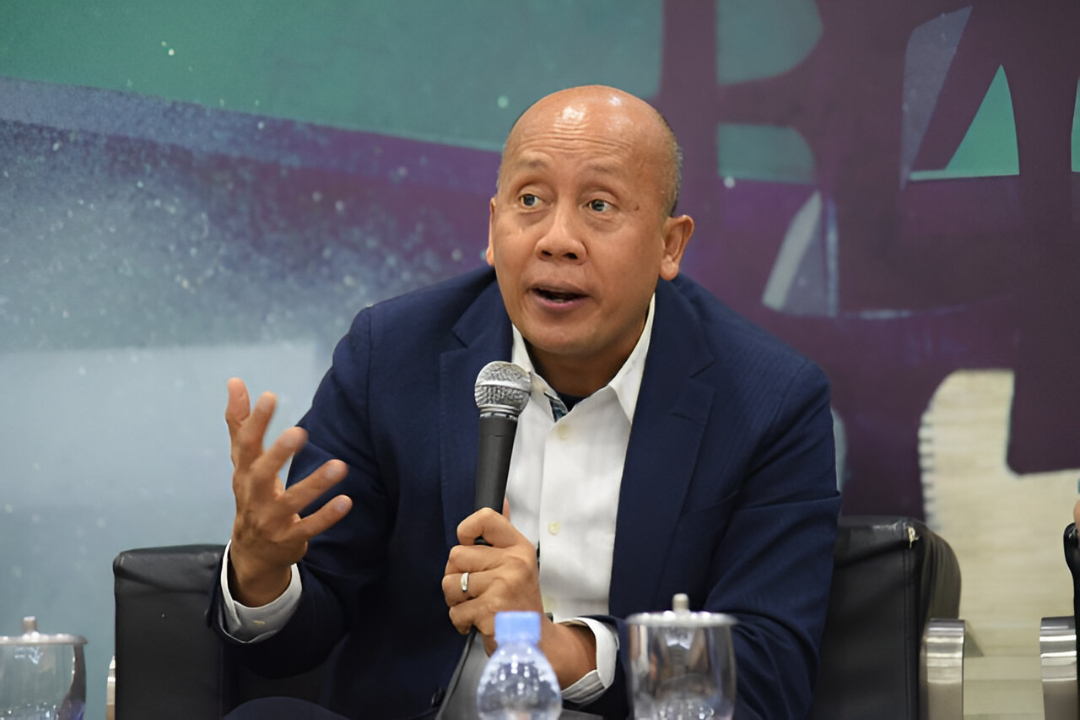 Saan Mustopa, mengaku tak keberatan dengan penetapan IKN sebagai Ibu Kota Politik 2028, asalkan proyek tidak mangkrak dan berfungsi optimal.