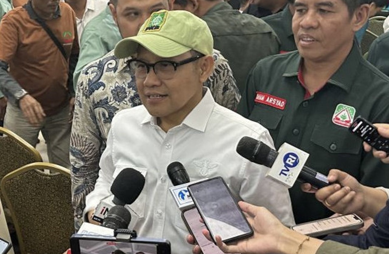 Cak Imin menolak ikut campur dalam kasus dugaan korupsi kuota haji 2024 saat era Yaqut Cholil. Simak sikapnya tentang status penyelidikan KPK terkini.