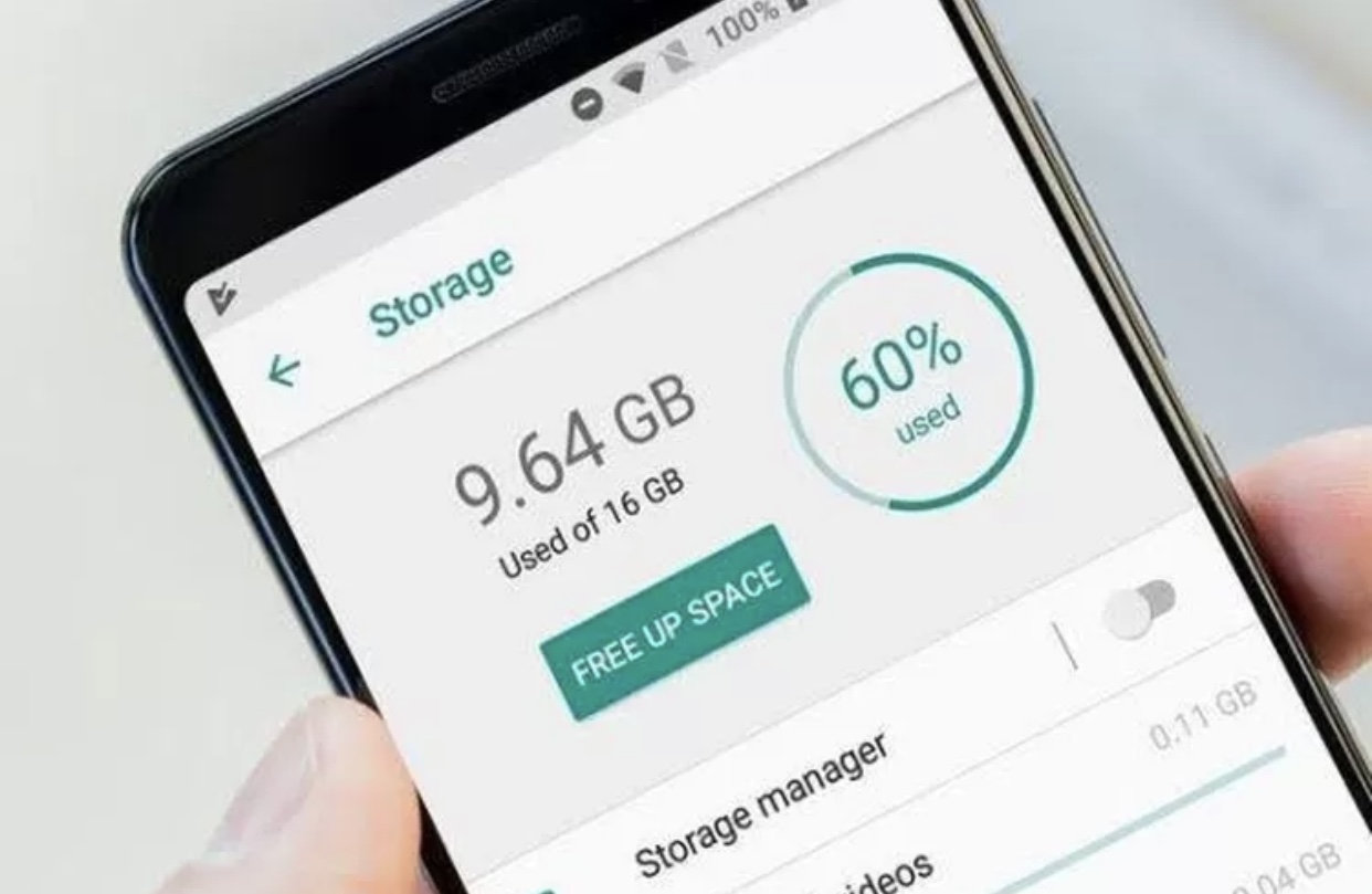 Google peringatkan pengguna Android untuk segera hapus file dan foto tertentu demi keamanan dan performa HP. Ini daftar file yang harus dibersihkan.(Indonesia_Daily)