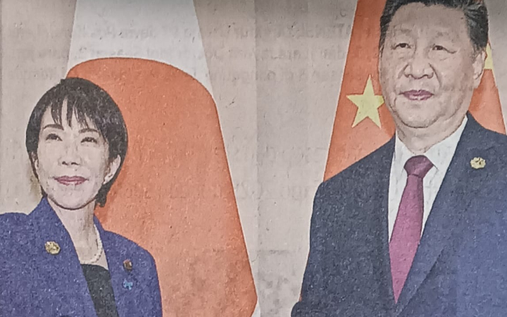 Hubungan Jepang dan Tiongkok memanas. Hal itu dipicu pernyataan Perdana Menteri (PM) Jepang Sanae Takaichi yang menyebut bahwa serangan terhadap Taiwan dapat memicu pengerahan pasukan bela diri Negeri