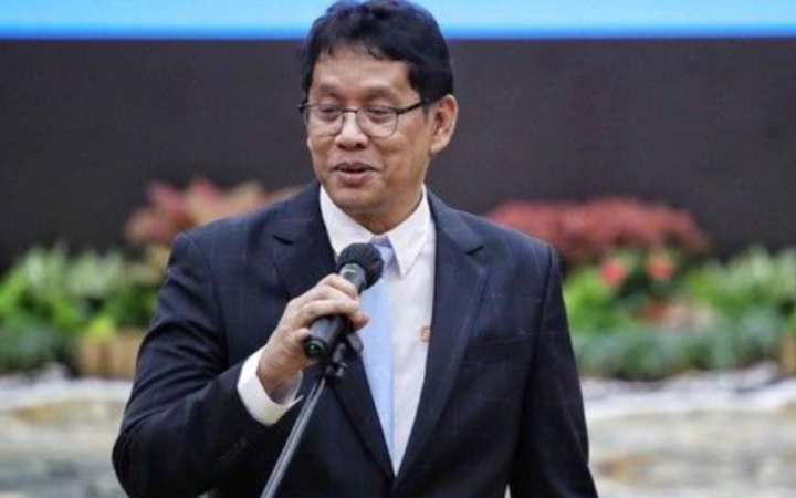 Menteri Keuangan Purbaya Yudi Sadewa memaparkan perkembangan defisit APBN 2025 yang mencapai Rp479,7 triliun. Pinterest.com