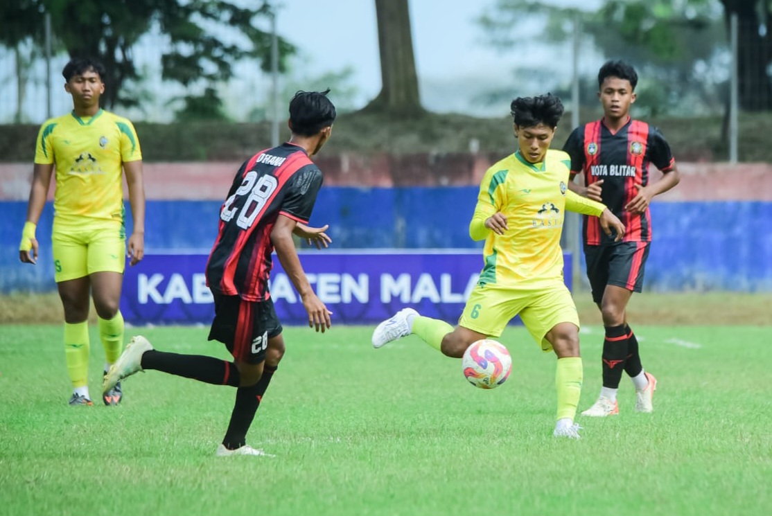 Skuad Perseta 1970 saat menjalani pertandingan beberapa waktu lalu. (ASKAB PSSI TULUNGAGUNG)