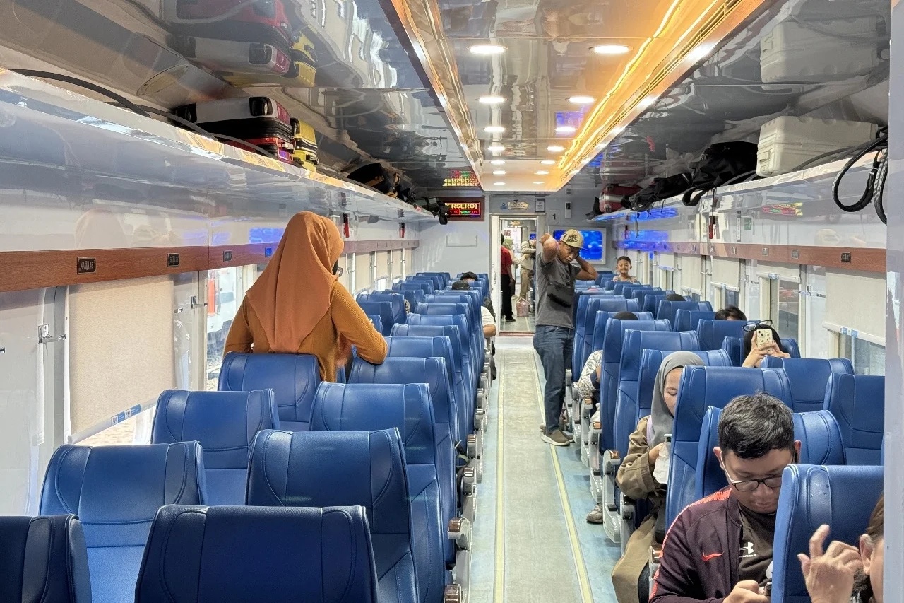 PT KAI mempersiapkan 1,5 kursi untuk kereta api komersial dengan diskon 30 persen. (KAI)