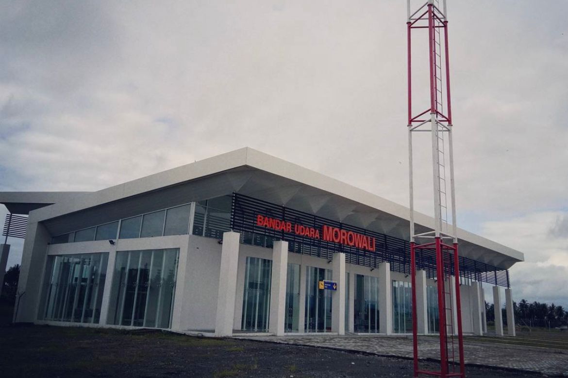 Bandara Ilegal Morowali milik IMIP beroperasi tanpa bea cukai/imigrasi sejak 2019. Menhan Sjafrie sebut anomali berbahaya bagi kedaulatan.