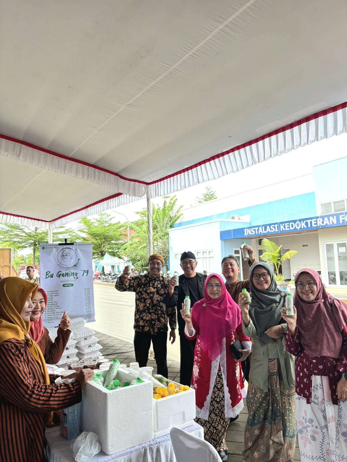 Bazar RSUD dr Iskak yang digelar dalam rangkaian kegiatan HUT Ke 10
