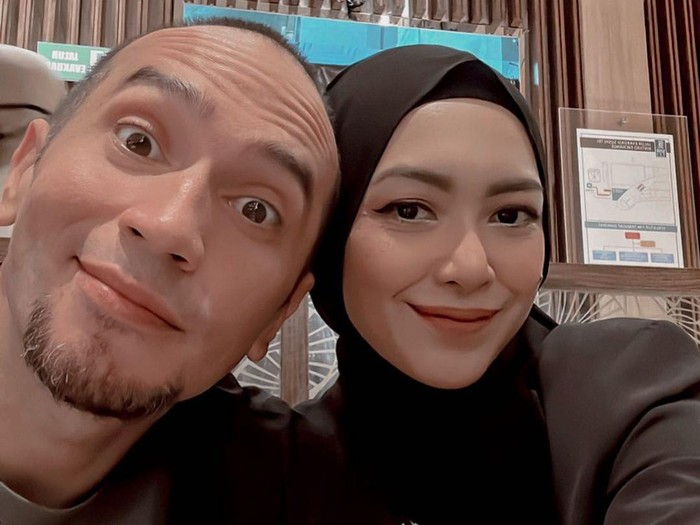 Gary Iskak dan istrinya.(instagram.com/iskak_gary)