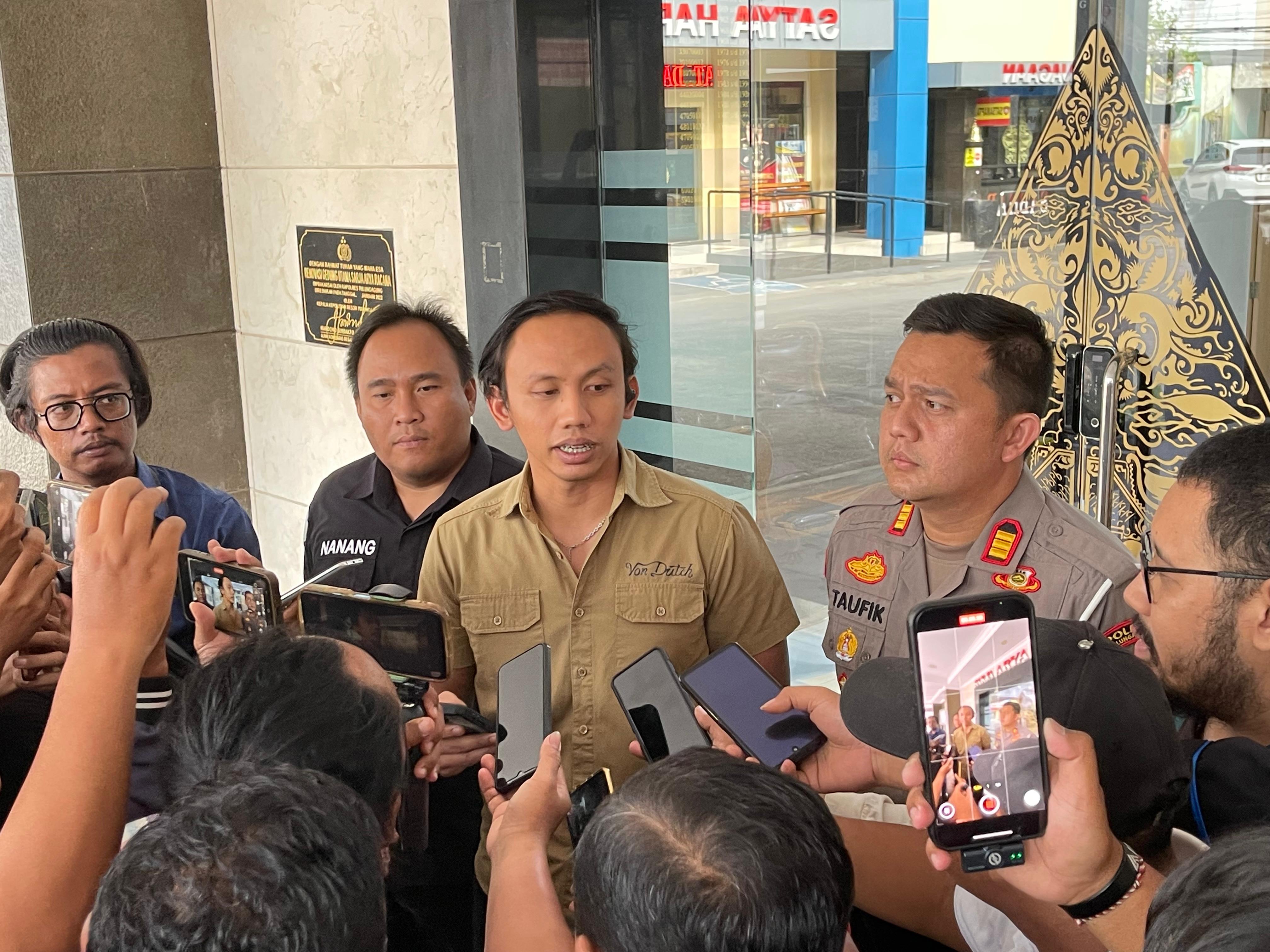 Kasat Reskrim Polres Tulungagung AKP Ryo Pradana ketika menjelaskan kepada awak media