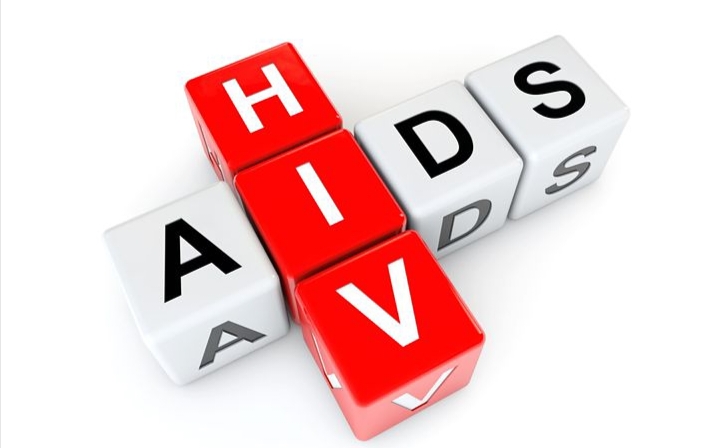 HIV/AIDS adalah salah satu isu kesehatan penting yang sering dibahas, tetapi banyak orang masih salah memahami perbedaan antara keduanya.